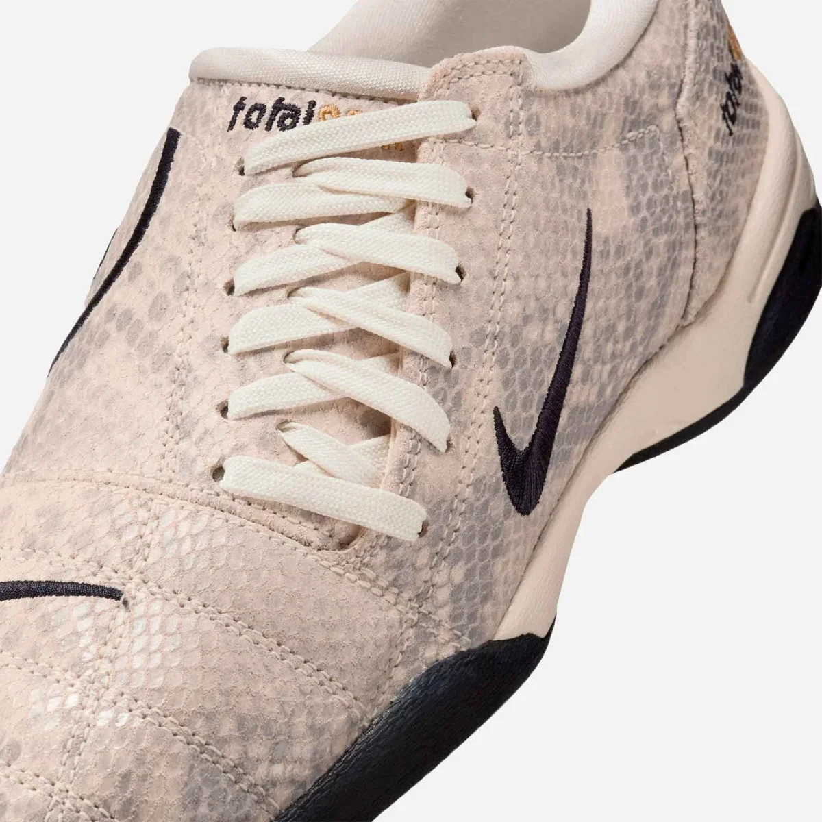 Nike Total 90 SE IB4204-100 - Image 9