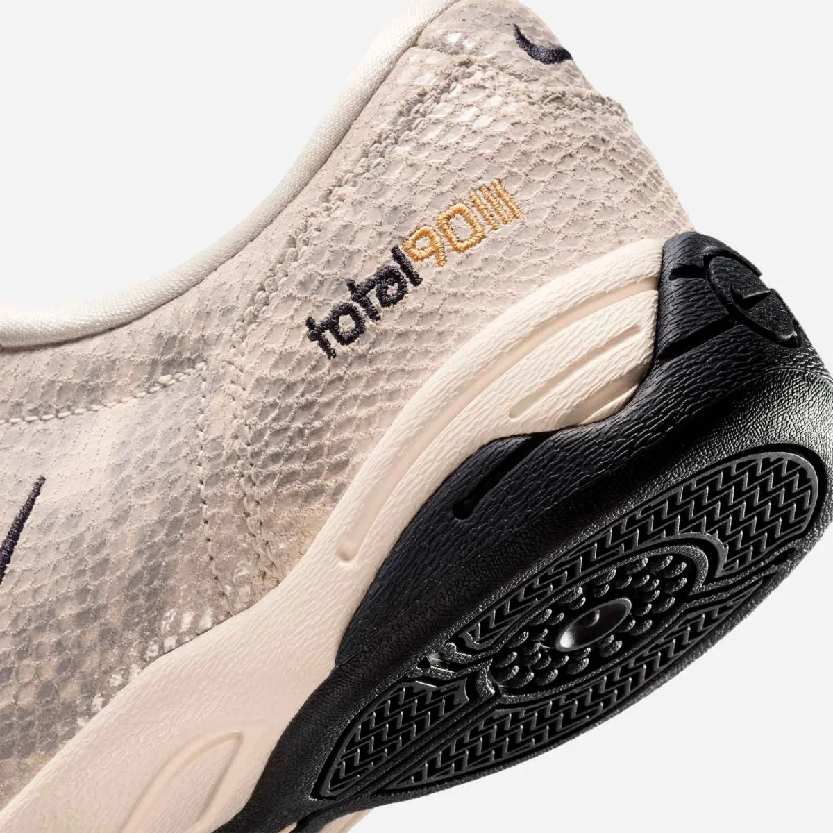 Nike Total 90 SE IB4204-100 - Image 3