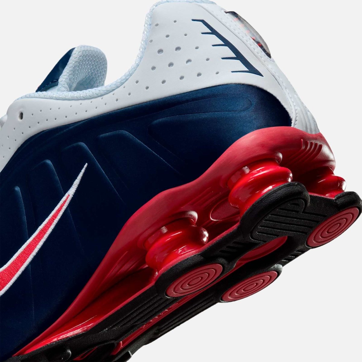Nike Shox R4 HQ1988-400 - Image 9