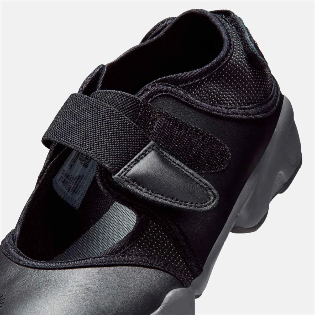 Nike Air Rift IM6017-010 - Image 6
