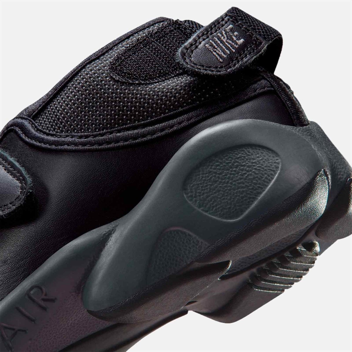 Nike Air Rift IM6017-010 - Image 8