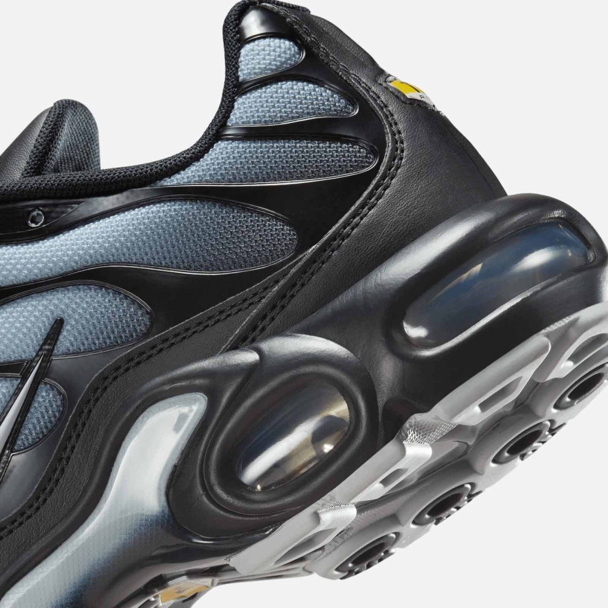 Nike Air Max Plus SE IO0657-001 - Image 8