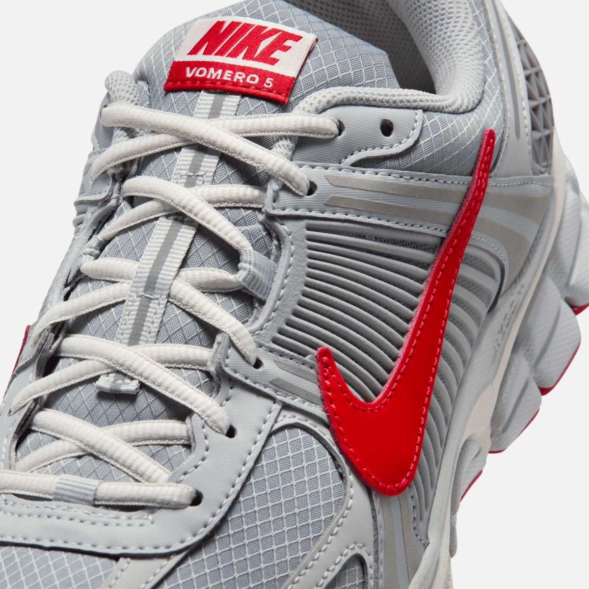 Nike Zoom Vomero 5 SE IQ6589-001 - Image 8